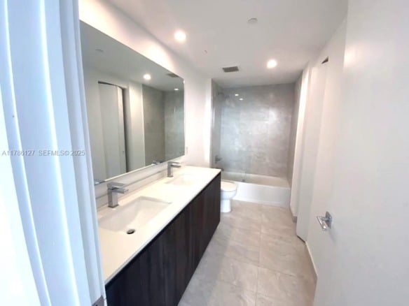 488 NE 18th St # 4905, Miami FL 33132 — #A11786127