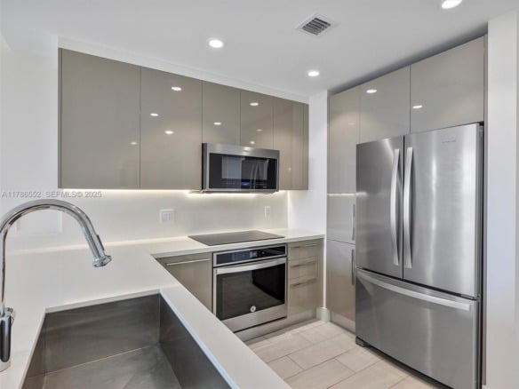 2000 Metropica Way # 502, Sunrise FL 33323 — #A11786552