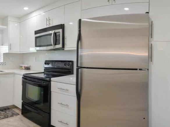8901 Hollybrook # 206, Hollywood FL 33025 — #A11787277