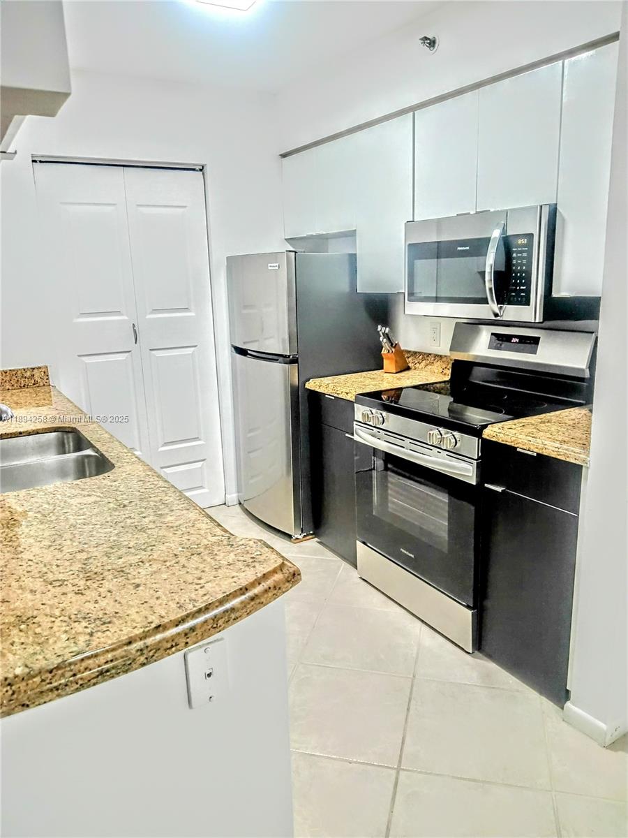 84b12bae-462 Listing #A11894258