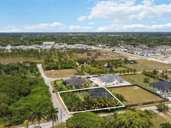 19785 SW 326th St, Homestead FL 33030 — #A11789196