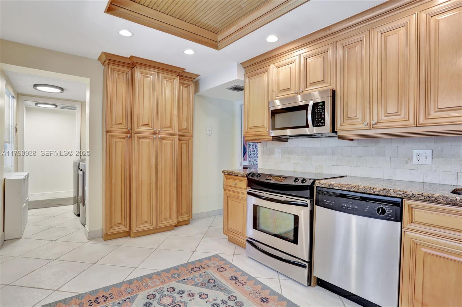 84b12bae-4676 4020 W Palm Aire Dr # 204, Pompano Beach FL 33069 — #A11790938