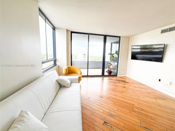 1330 West Ave # 1013, Miami Beach FL 33139 — #A11793623