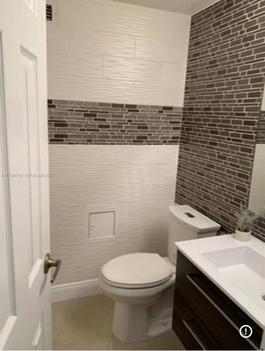 S 2501 S Ocean Dr # 1228, Hollywood FL 33019 — #A11796150