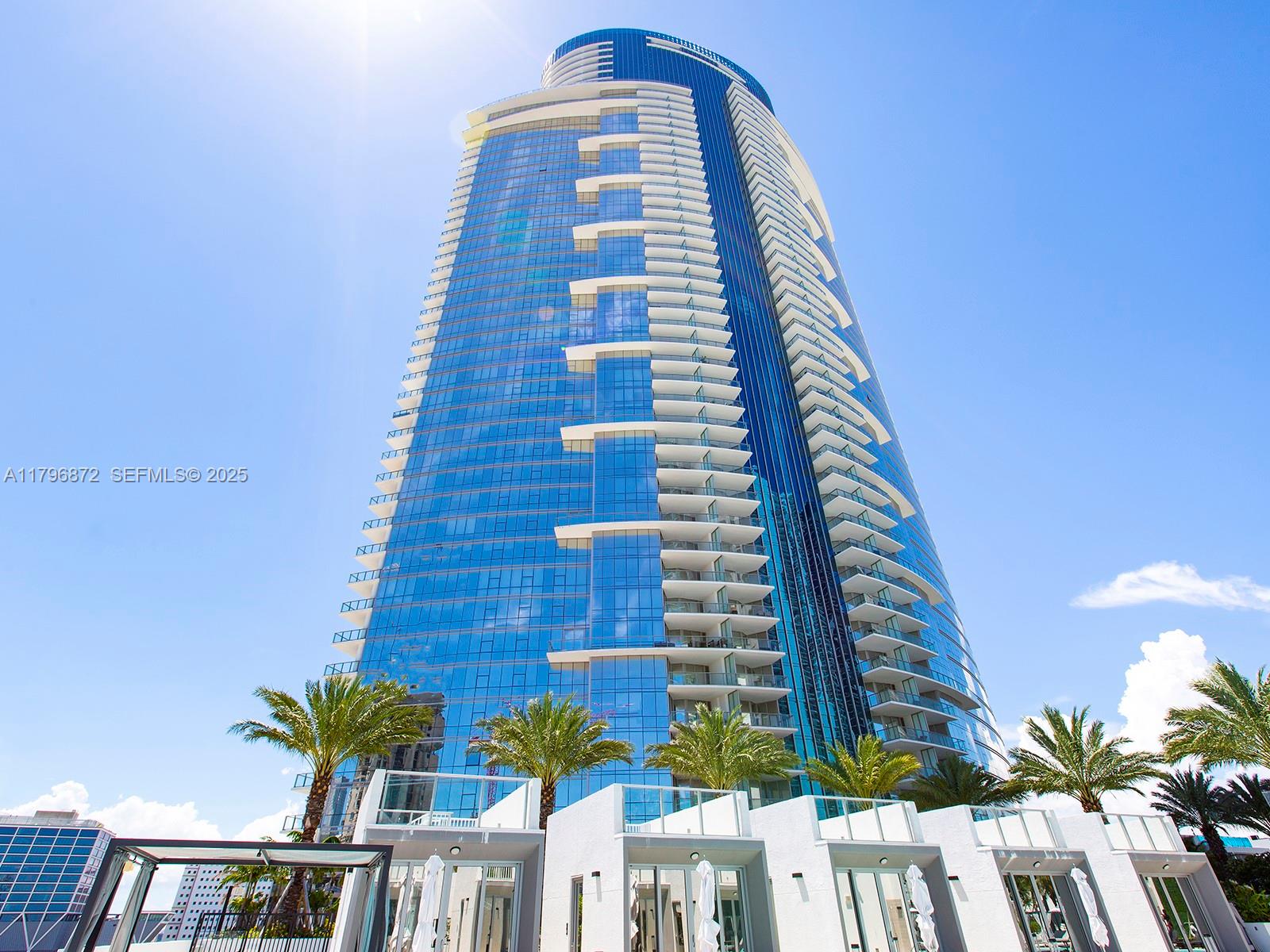 84b12bae-4778 851 NE 1st Ave, Miami FL 33132 — #A11796872
