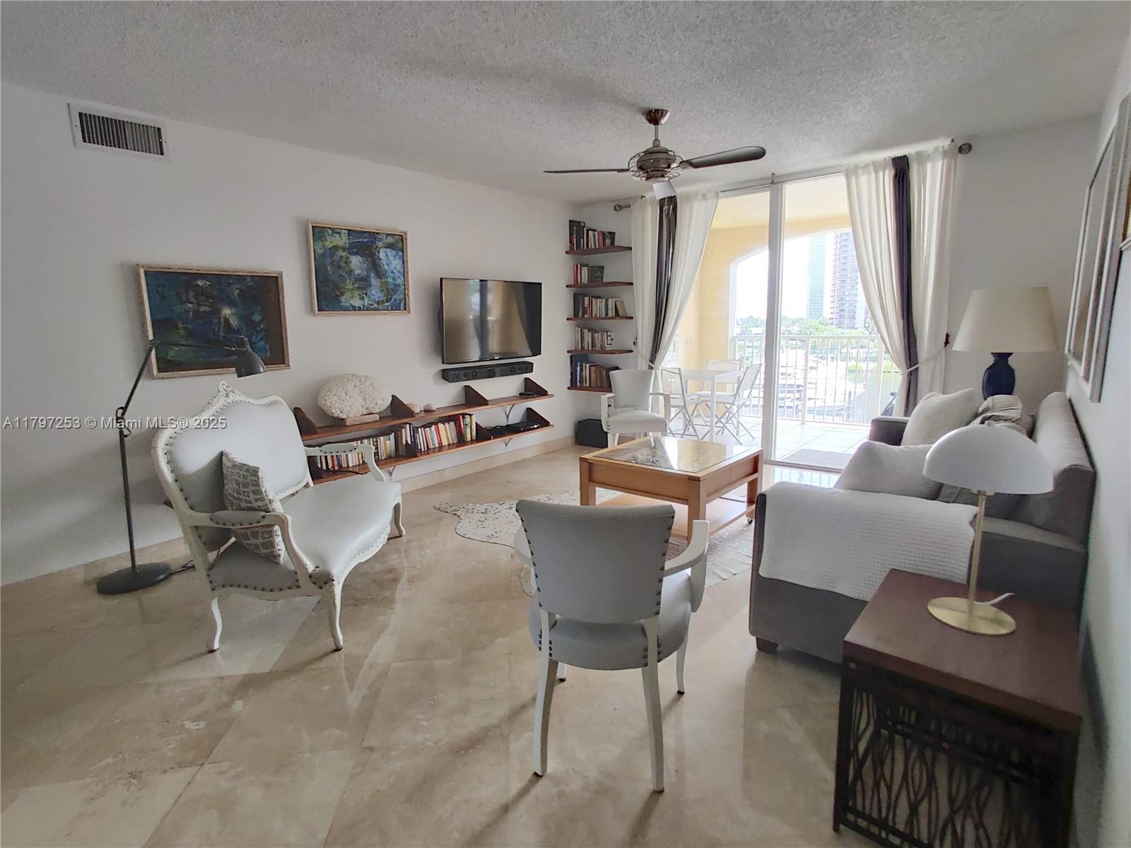 84b12bae-4789 19877 E Country Club Dr # 3606, Aventura FL 33180 — #A11797253