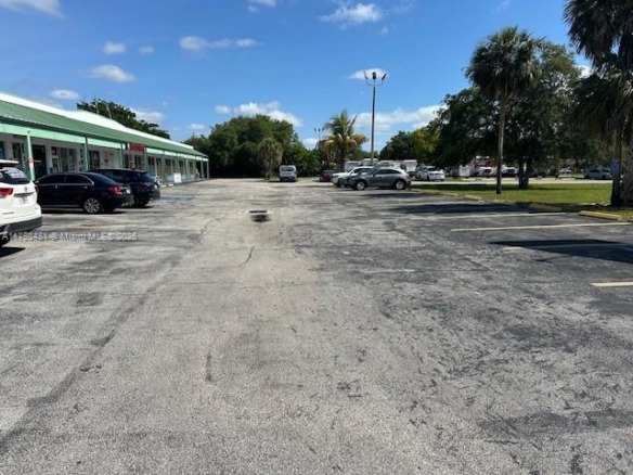 7601 Davie Road Ext, Davie FL 33024 — #A11798481