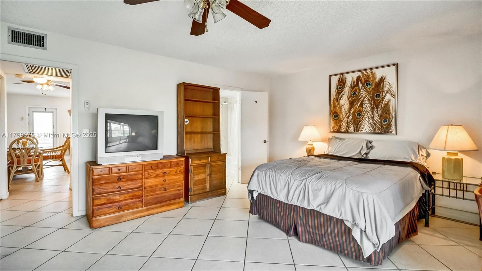 84b12bae-4832 3087 Newport S # 3087, Deerfield Beach FL 33442 — #A11799075
