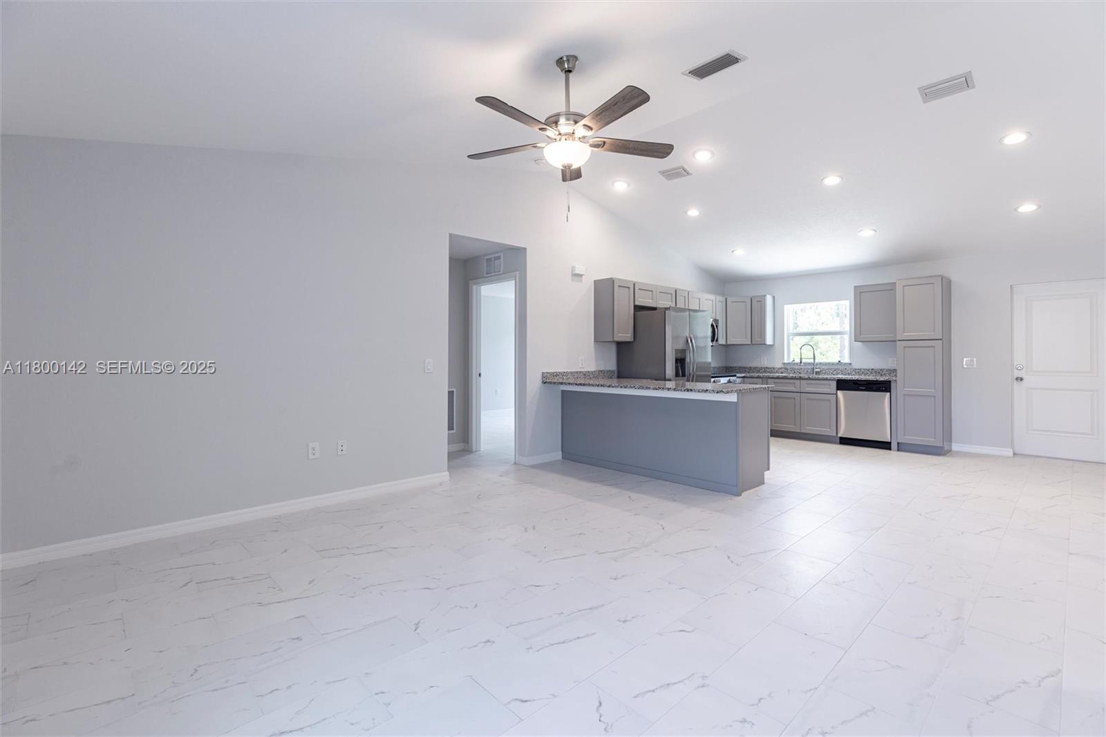 84b12bae-4853 2004 Rosa Ct, Lehigh Acres FL 33972 — #A11800142