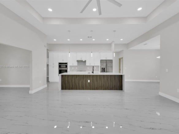 2807 40 ST W, Lehigh Acres FL 33971 — #A11817820