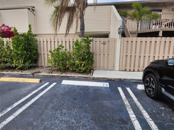 616 Executive Center Dr # 107, West Palm Beach FL 33401 — #A11800644