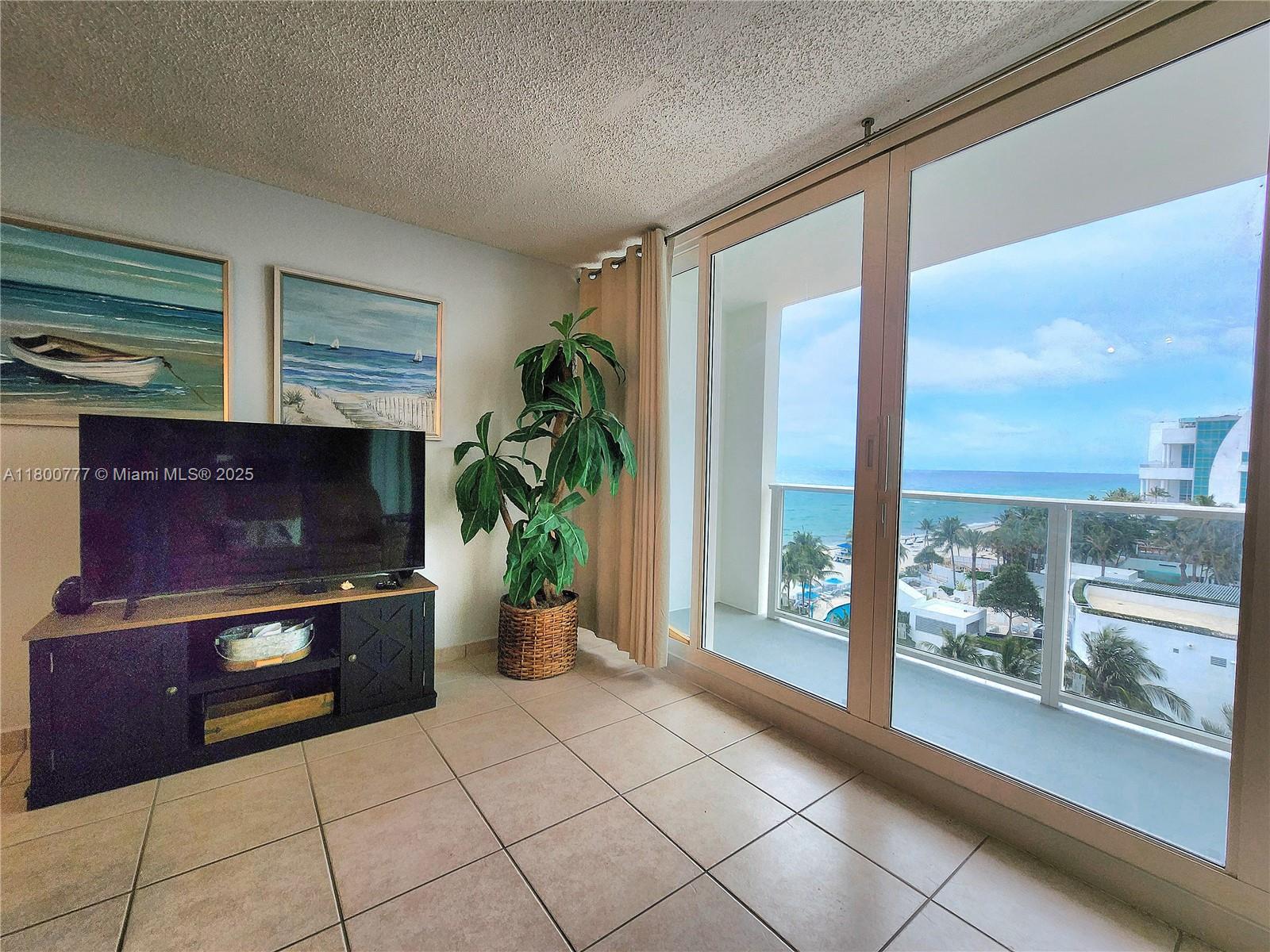 84b12bae-4866 3505 S Ocean Dr # 815, Hollywood FL 33019 — #A11800777
