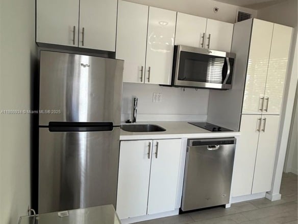 1601 Meridian Ave # 101, Miami Beach FL 33139 — #A11800934