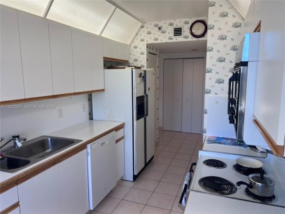 1000 Island Blvd # 1508, Aventura FL 33160 — #A11802921