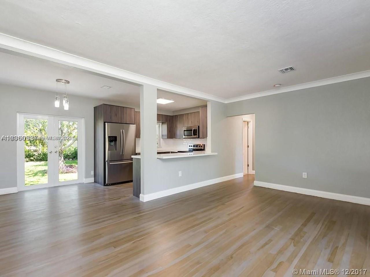 84b12bae-4917 1231 N 16th Ct, Hollywood FL 33020 — #A11803196