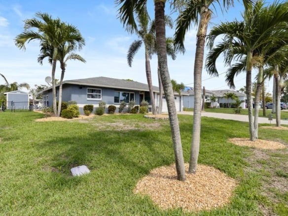 5287 Tiffany Ct, Cape Coral FL 33904 — #A11804243
