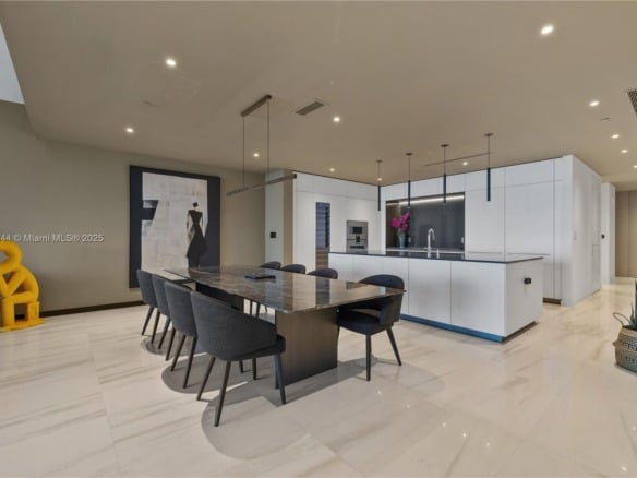 300 Biscayne Blvd Way # 3104, Miami FL 33131 — #A11808044