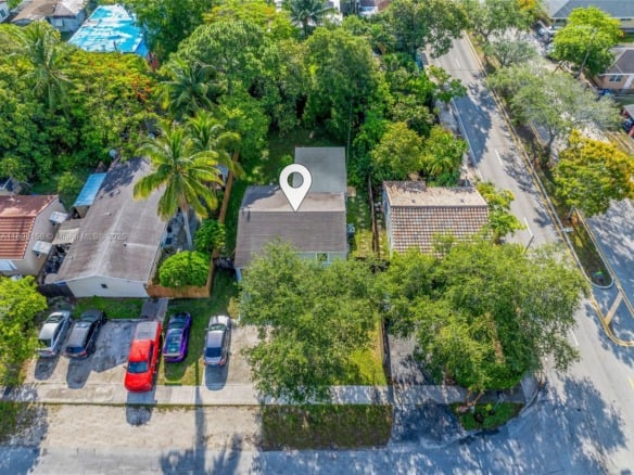 1304 NW 6th Ave, Fort Lauderdale FL 33311 — #A11808156