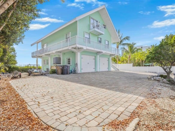 41 Mutiny Pl, Key Largo FL 33037 — #A11808732