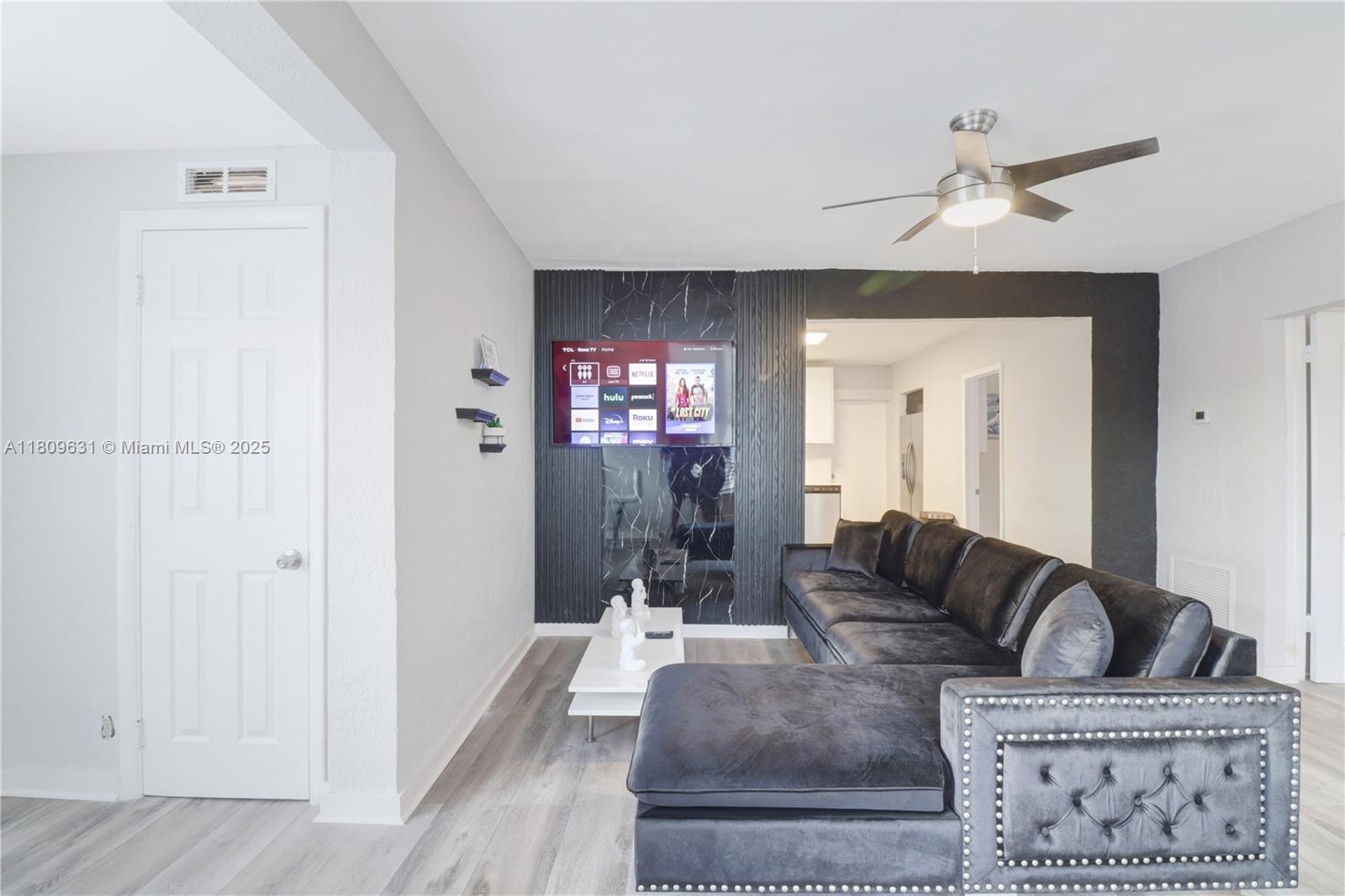 84b12bae-5058 6039 SW 38th St, Miramar FL 33023 — #A11809631