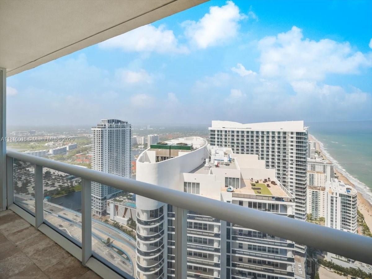 1830 S Ocean Dr # 5009, Hallandale Beach FL 33009 — #A11810016