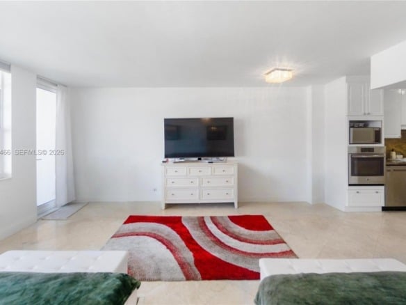 100 Lincoln Rd # 827, Miami Beach FL 33139 — #A11810466