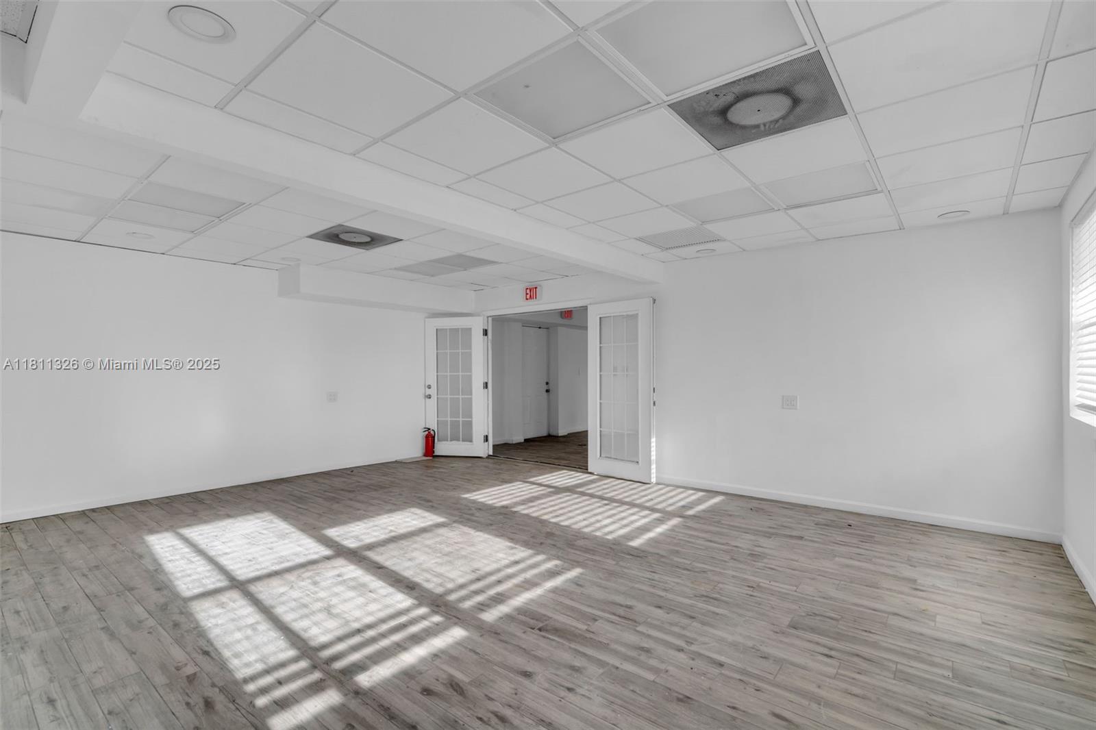 84b12bae-5104 1226 NW 23rd Ave, Fort Lauderdale FL 33311 — #A11811326