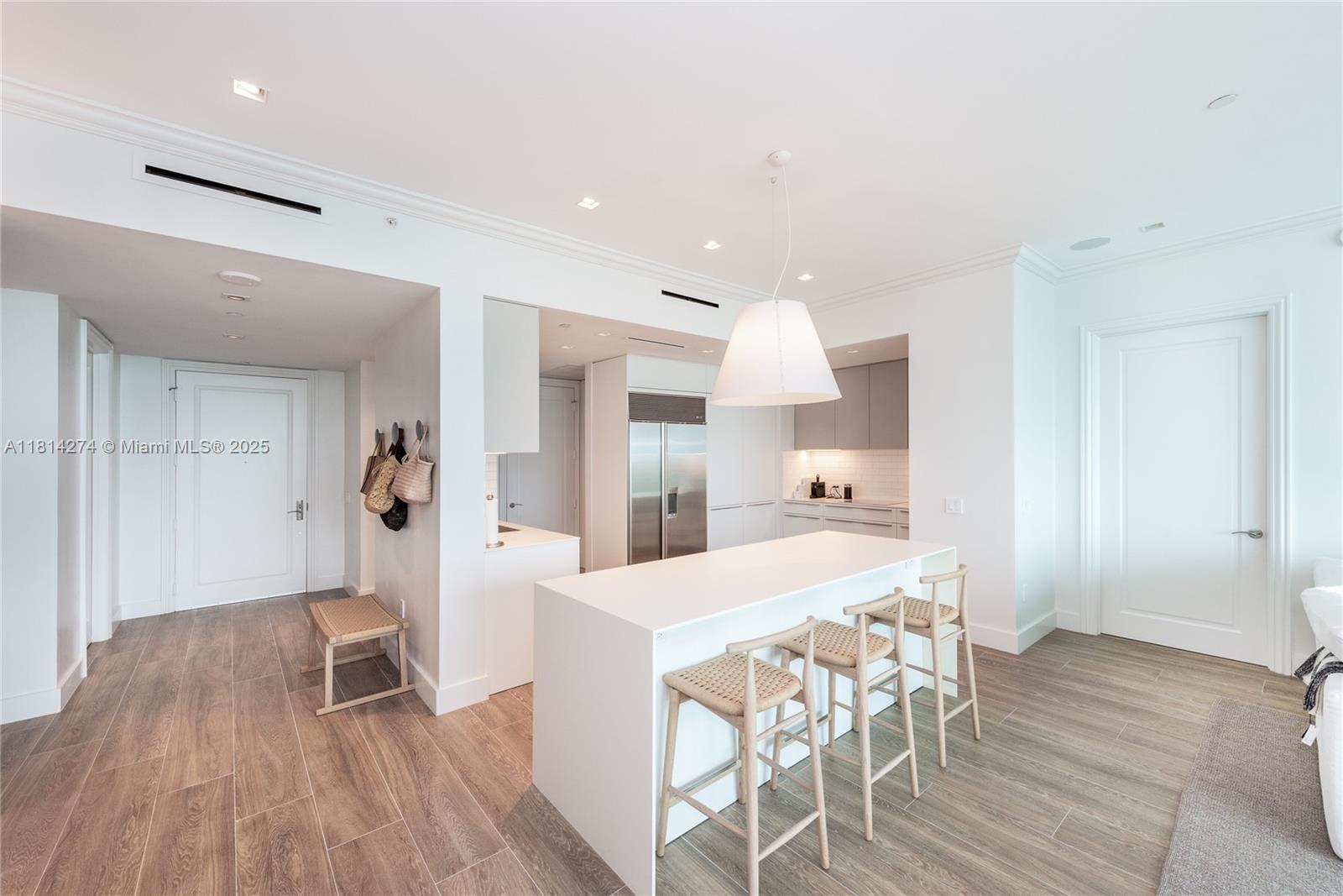 84b12bae-5168 10295 Collins Ave # 2506, Bal Harbour FL 33154 — #A11814274