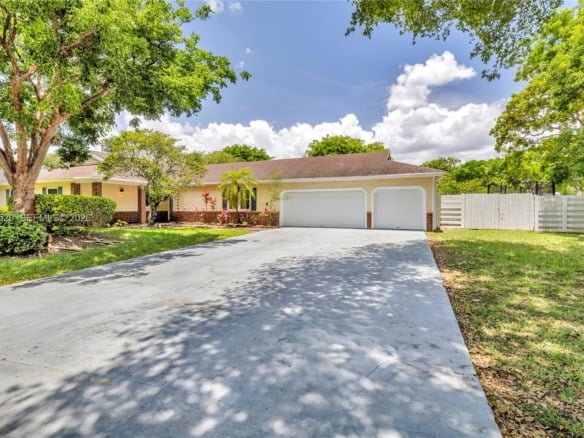 14630 SW 147th Ct, Miami FL 33196 — #A11814520