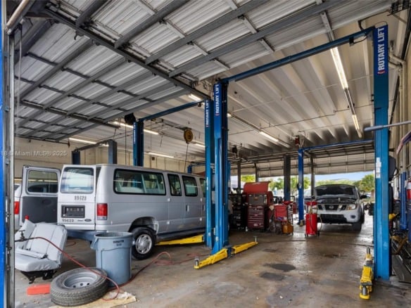 Listing #A11814818