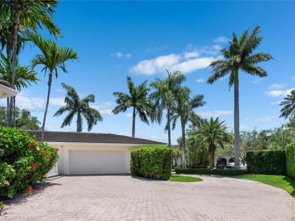 435 Marquesa Dr, Coral Gables FL 33156 — #A11815214
