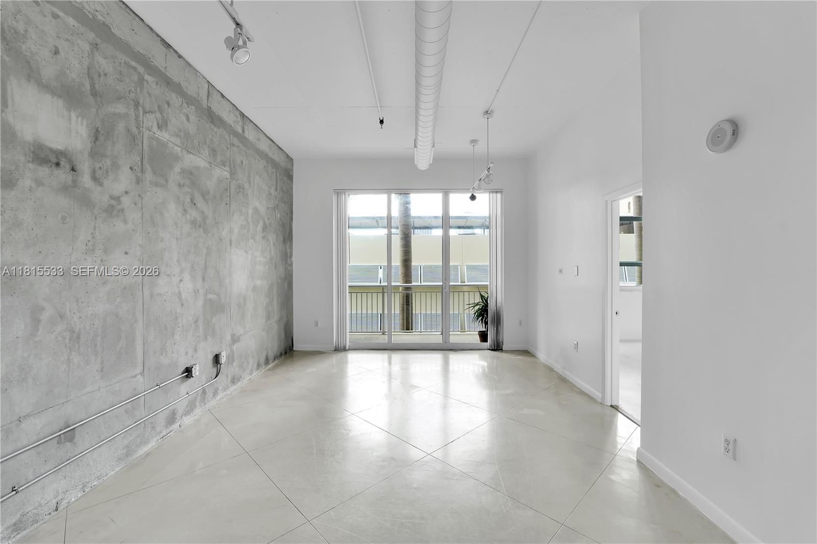 84b12bae-5192 2001 Biscayne Blvd # 2305, Miami FL 33137 — #A11815533