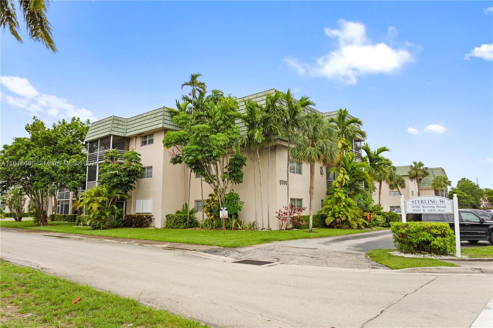 84b12bae-5256 5790 Stirling # 212, Hollywood FL 33021 — #A11818686