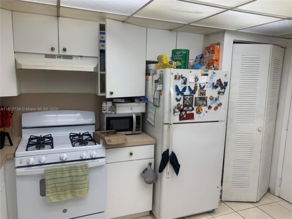 17911 NW 68th Ave # O104, Hialeah FL 33015 — #A11818728