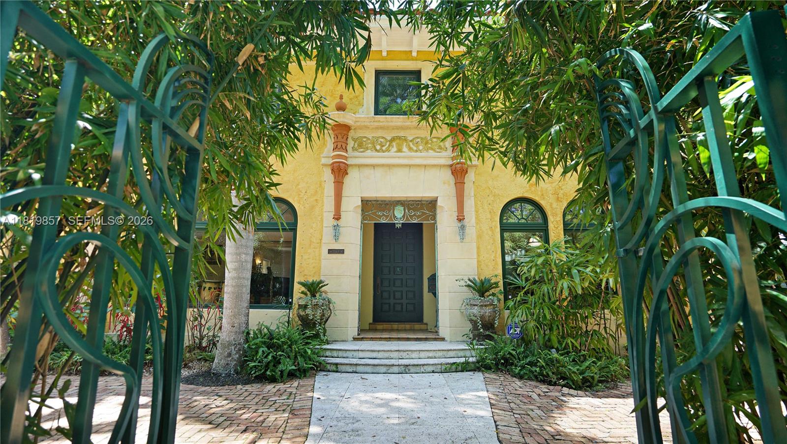 2050 Alton Rd, Miami Beach FL 33140 — #A11819857
