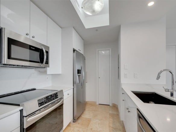 848 Brickell Key Dr # 1803, Miami FL 33131 — #A11819891