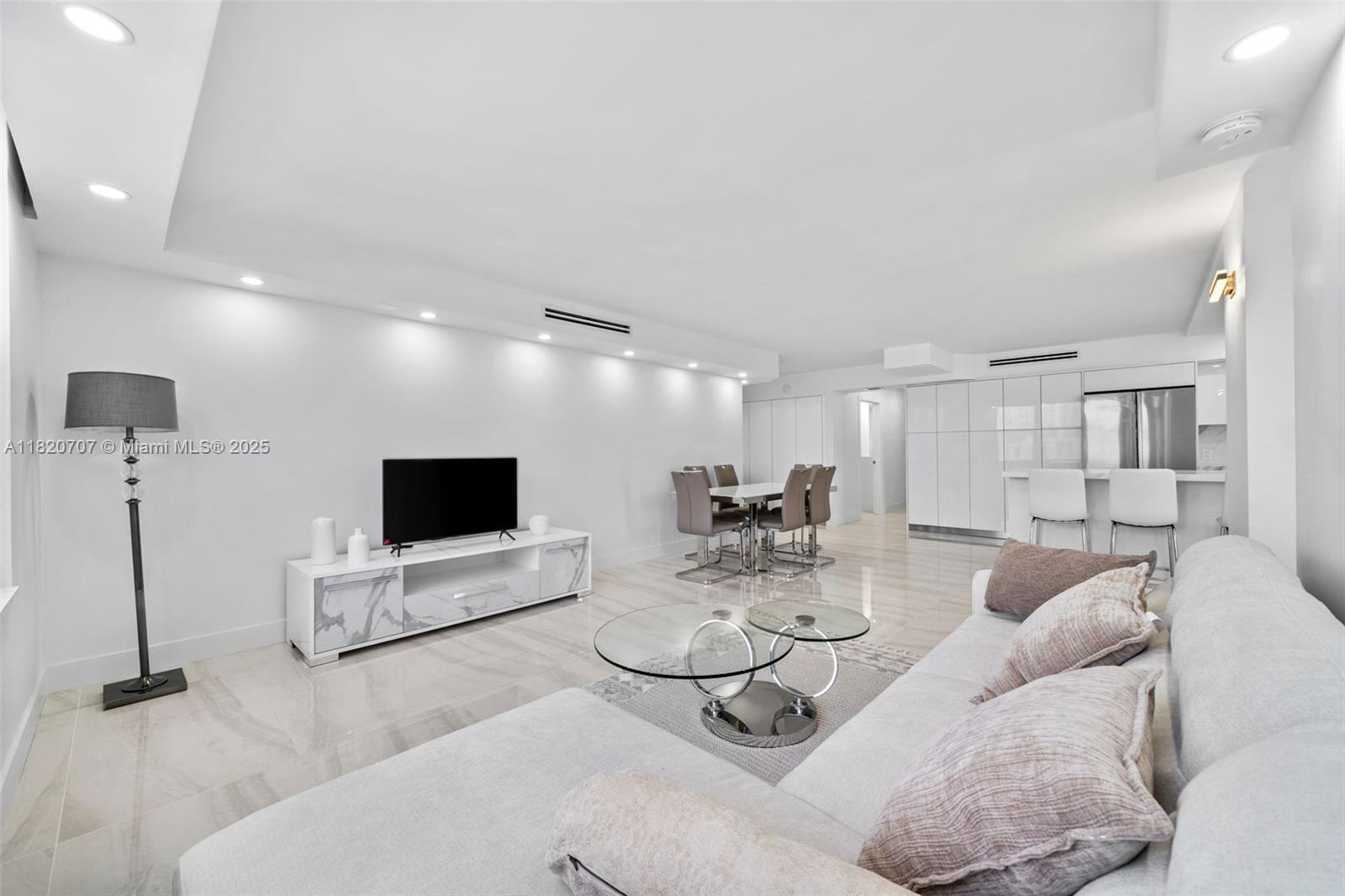 84b12bae-5306 230 174th St # 1119, Sunny Isles Beach FL 33160 — #A11820707