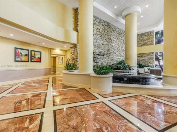 20281 E Country Club Dr # 1412, Aventura FL 33180 — #A11820959