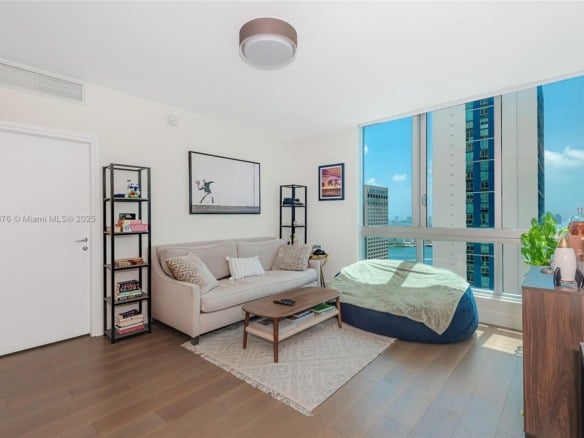 300 S Biscayne Blvd # 2612, Miami FL 33131 — #A11822376