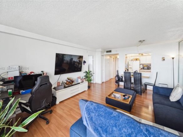 13499 Biscayne Blvd # 703, North Miami FL 33181 — #A11822462