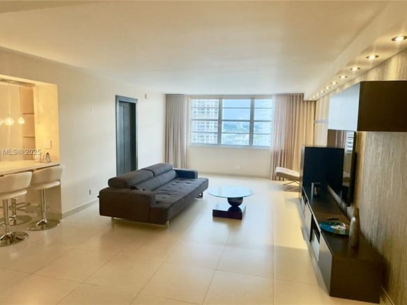 251 174th St # 1505, Sunny Isles Beach FL 33160 — #A11823944