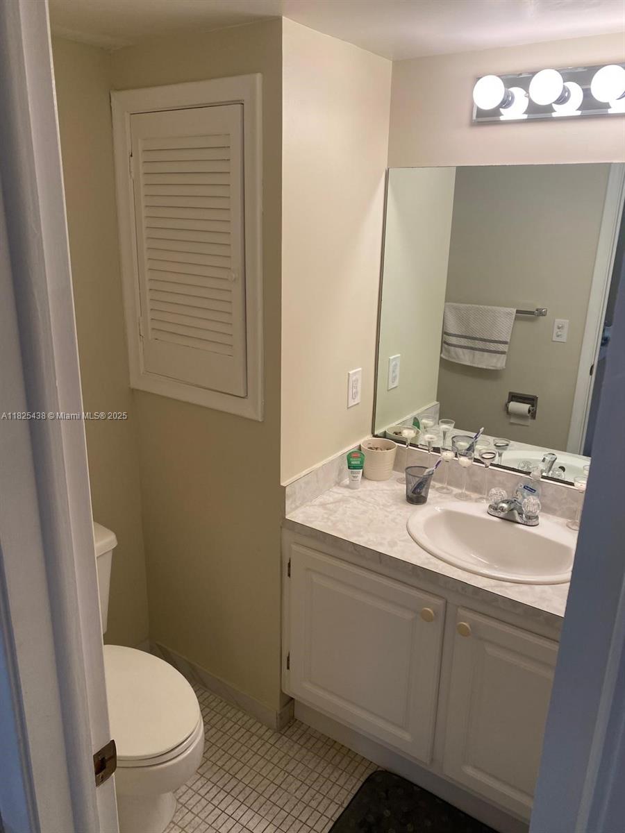 84b12bae-5415 361 S Hollybrook Dr # 206, Pembroke Pines FL 33025 — #A11825438