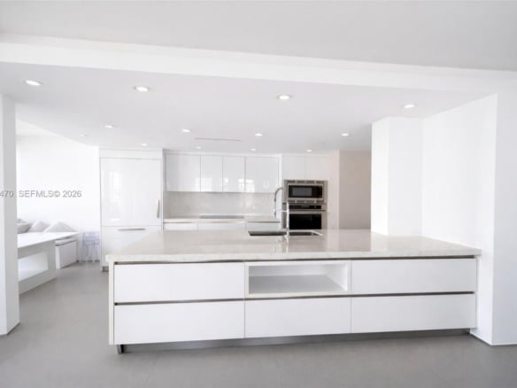520 Brickell Key Dr # A1421, Miami FL 33131 — #A11825470