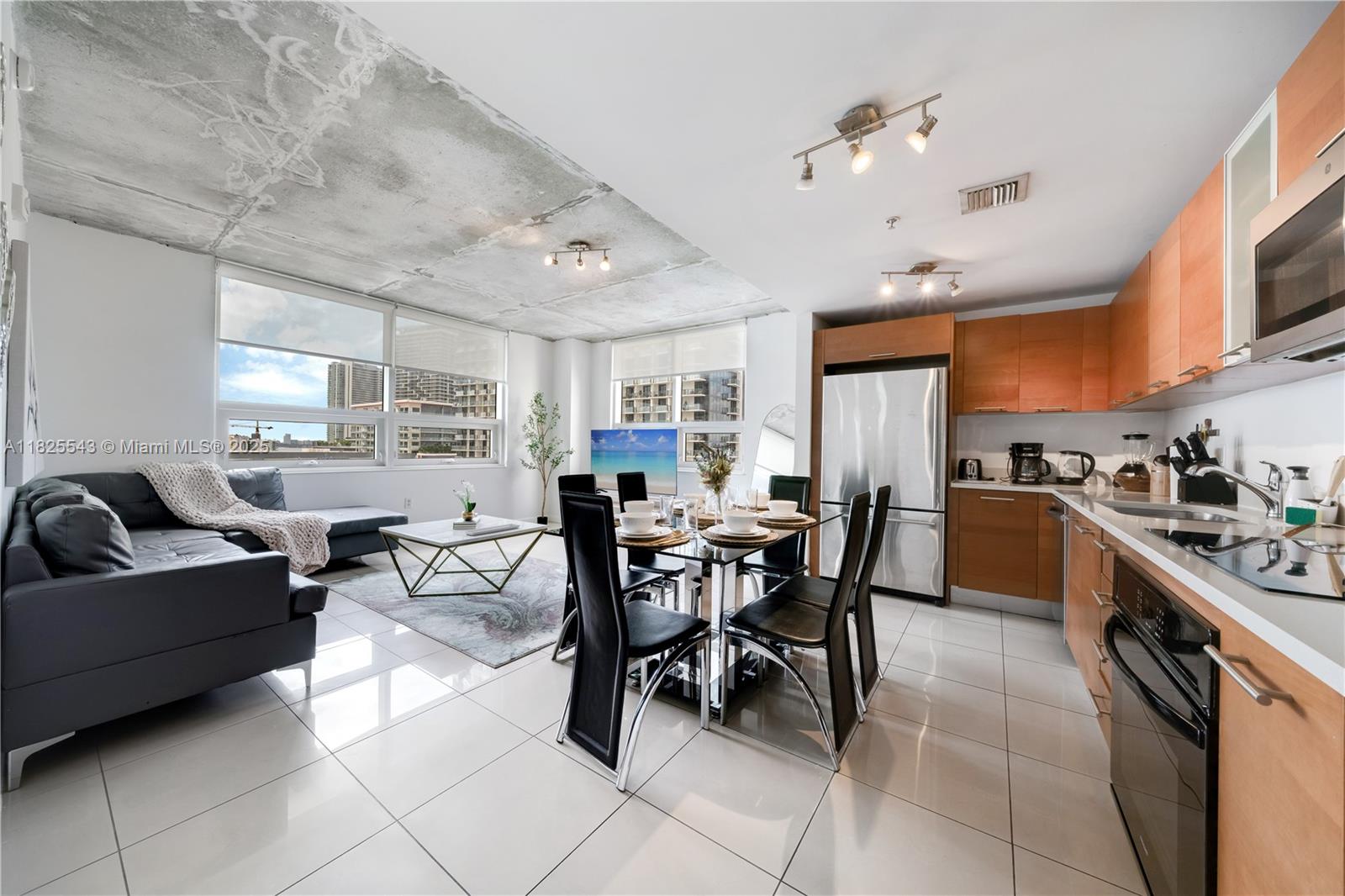3250 NE 1st Ave # 1016, Miami FL 33137 — #A11825543