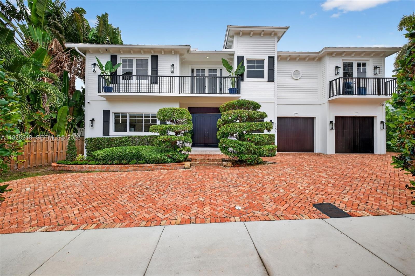 84b12bae-5484 1404 SE 9th St, Fort Lauderdale FL 33316 — #A11828218