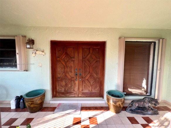 9601 SW 66th St, Miami FL 33173 — #A11828777