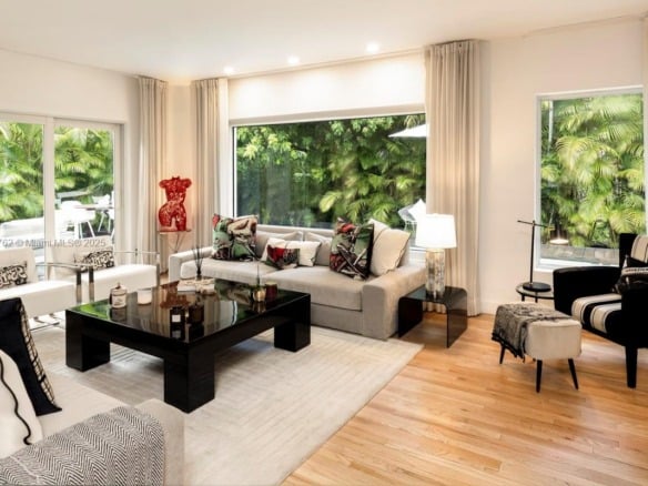 1535 Robbia Ave, Coral Gables FL 33146 — #A11829762