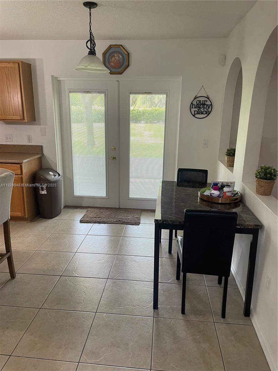 84b12bae-5535 2645 SW 12th Sq SW, Vero Beach FL 32968 — #A11829948