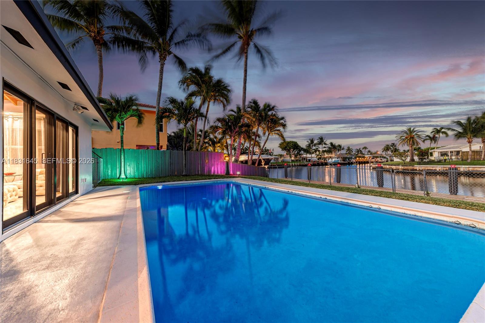 84b12bae-5588 380 SE 1st Ter, Pompano Beach FL 33060 — #A11831645