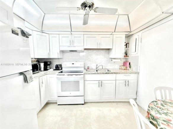 200 178th Dr # 409, Sunny Isles Beach FL 33160 — #A11832018